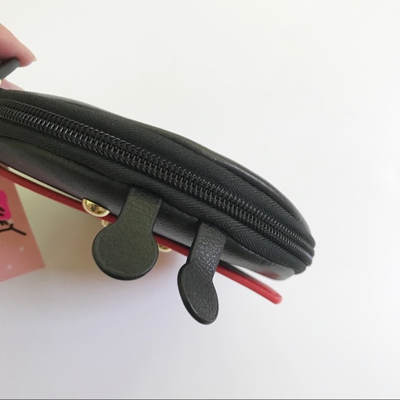 NWT Betsey Johnson Luv Betsey Ladybug Wristlet - Picture 4 of 7